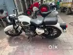 Royal 350 2017