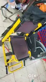 Lift chair for patients