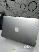 APPLE LAPTOP I5//8GB RAM/128GB SSD FULLY SLIM