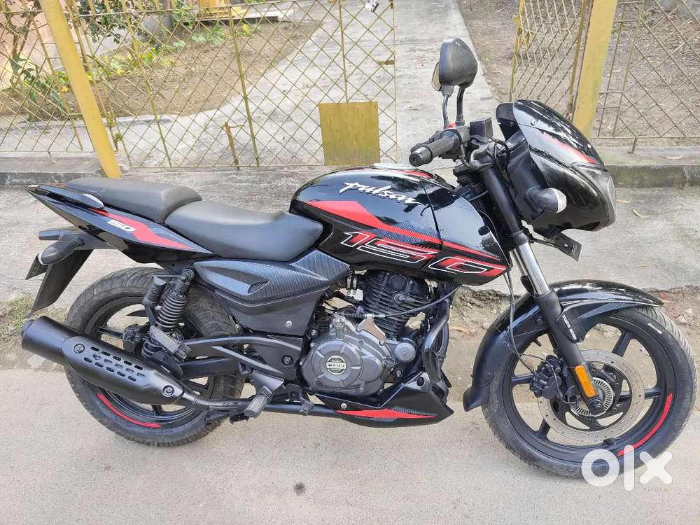 Bajaj Pulsar 150 Twin disc ABS Fi BS6 model bike sell