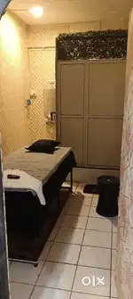 Spa mai ladkiyo ki zarurat hai