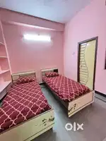 Fully Furnished PG Rooms for Rent – Tolichowki, Meraj Colony