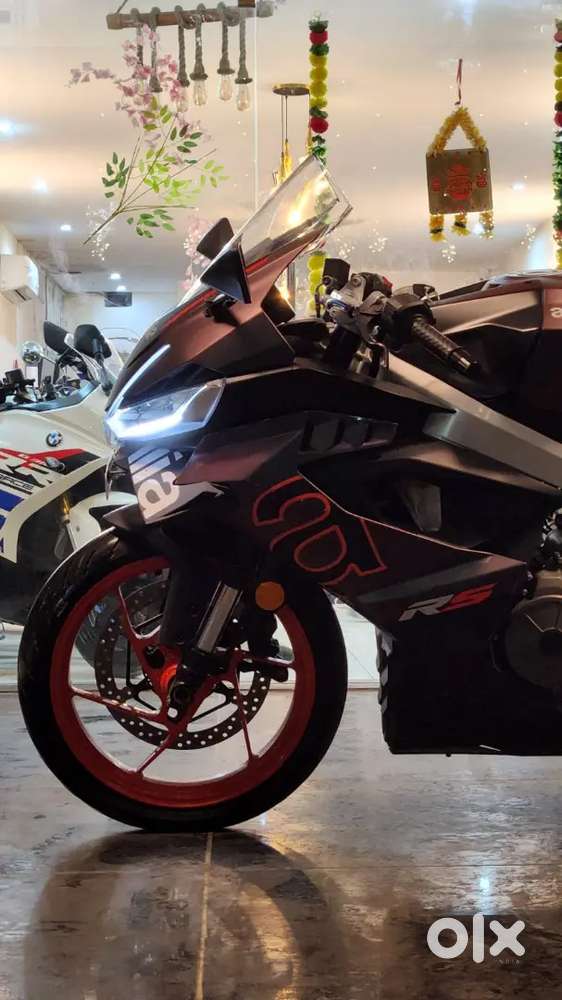 2024 Aprilia rs457