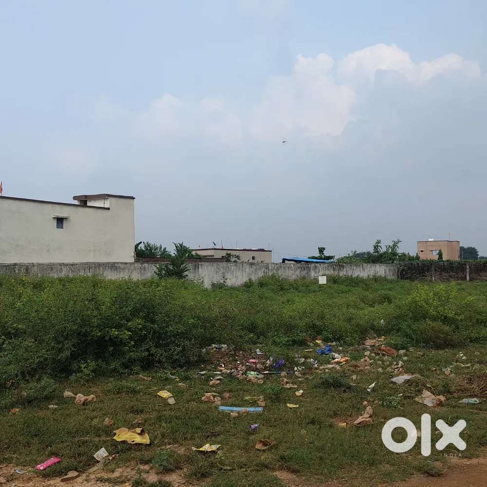 sele plot location purai.Utai men rod se 300.