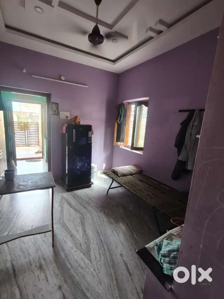 Sharing room,  only boy,total rent amount 6000/2