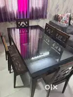 6 seater Dining Table