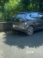Tata Altroz 2023 CNG & Hybrids 27000 Km Driven