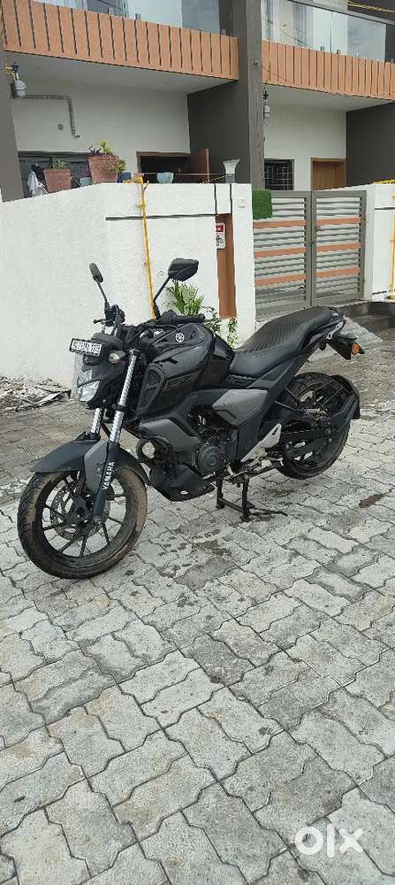 Yamaha FZ 3.0 Black Metallic X