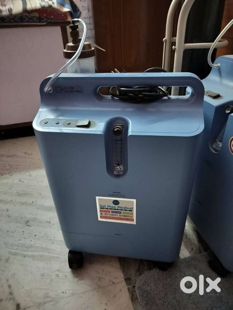 Philips EverFlow Oxygen Concentrator - Like new