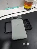 Google Pixel 8 - 256 GB with all accessories