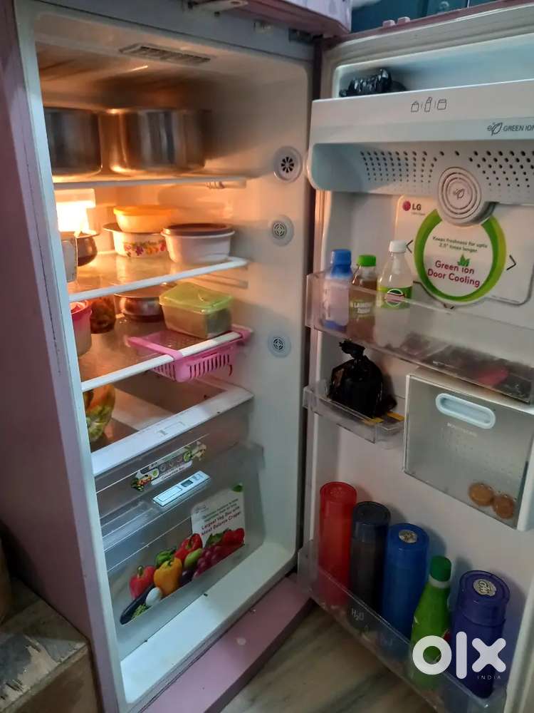 LG Double door refrigerator 365Ltr