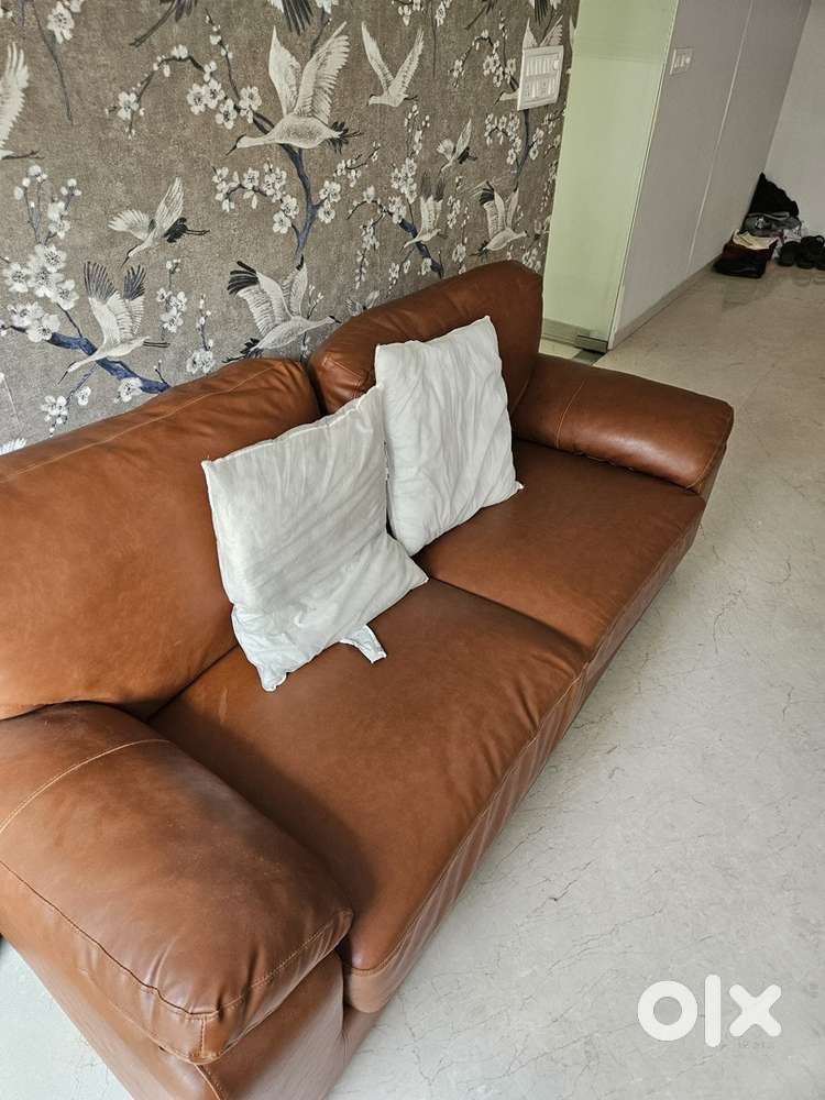 Leatherette 3 Seater Urban ladder Sofa