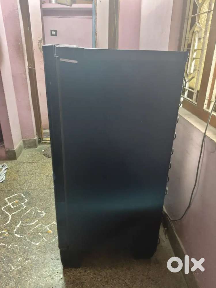 8 months old No one single scretch no one small problem