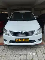 Toyota Innova 2015