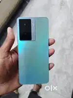 Iqoo z7 5G 8+128