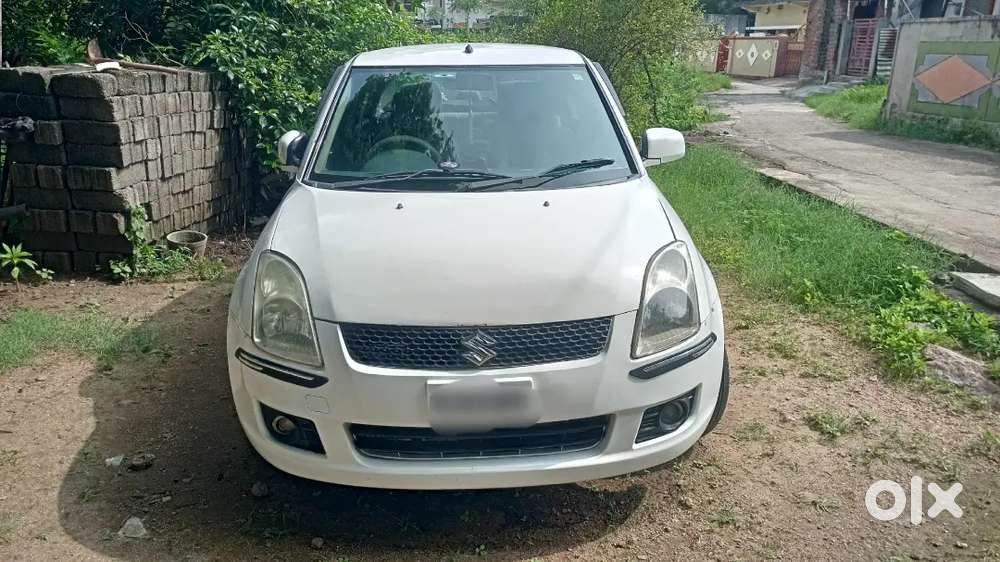 Maruti Suzuki Swift Dzire 2016