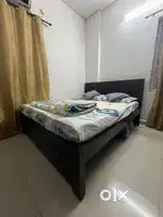 Queen size Bed