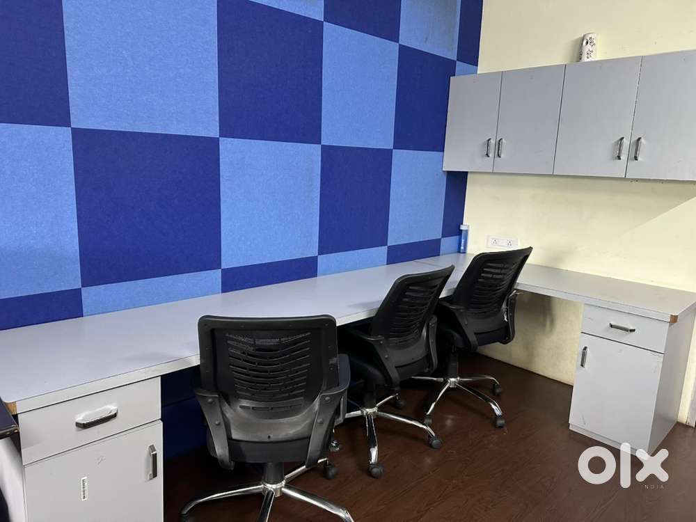 Office fully furnished near Amarpali circle