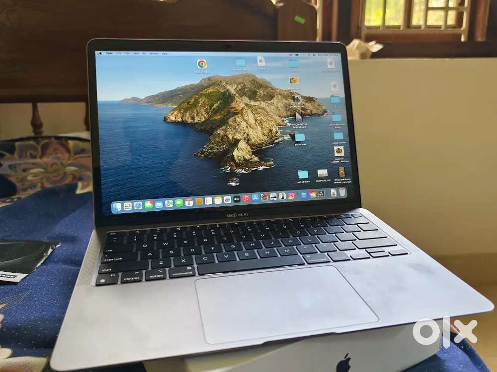 Macbook air m1 with apple care plus