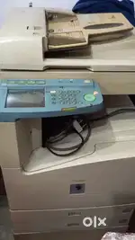 canon ir 3300 फोटोकॉपी मशीन,डिस्प्ले काम नहीं कर रहा है। बिकाऊ है।