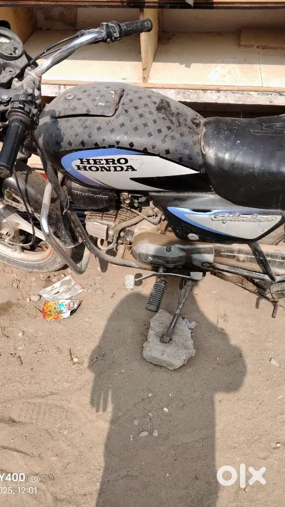 Chalte pe gear nikal jata h