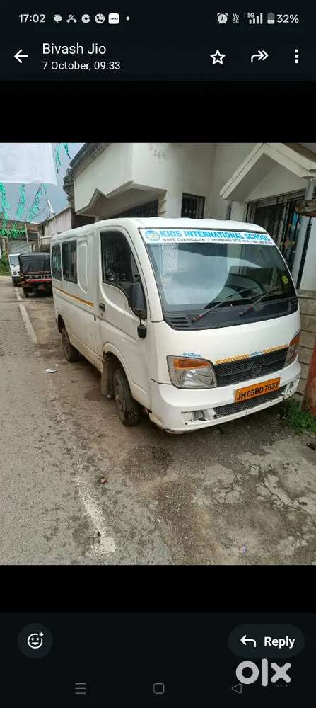 Tata magic express 2015