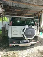 Mahindra Nuvosport 7 seaters