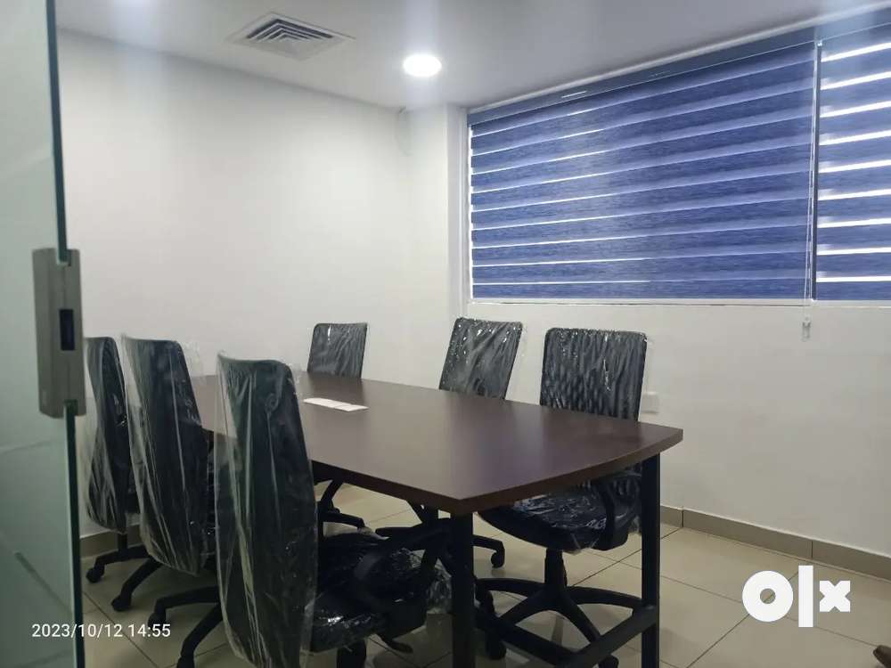 Furnished 850 sqft office space for rent vyttila