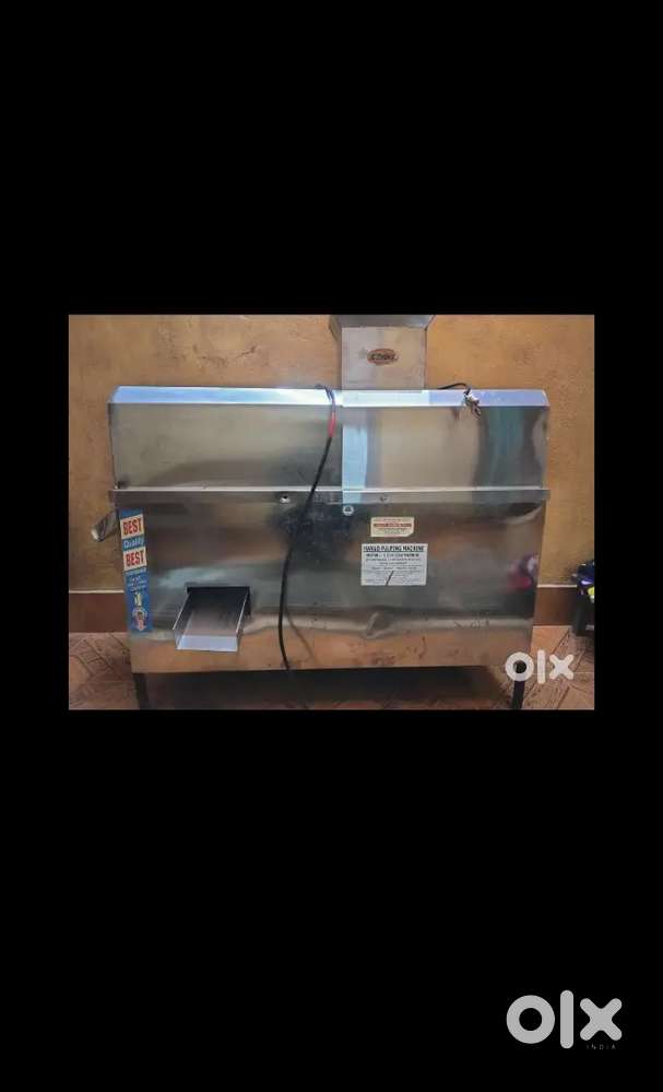 Mango pulping machine