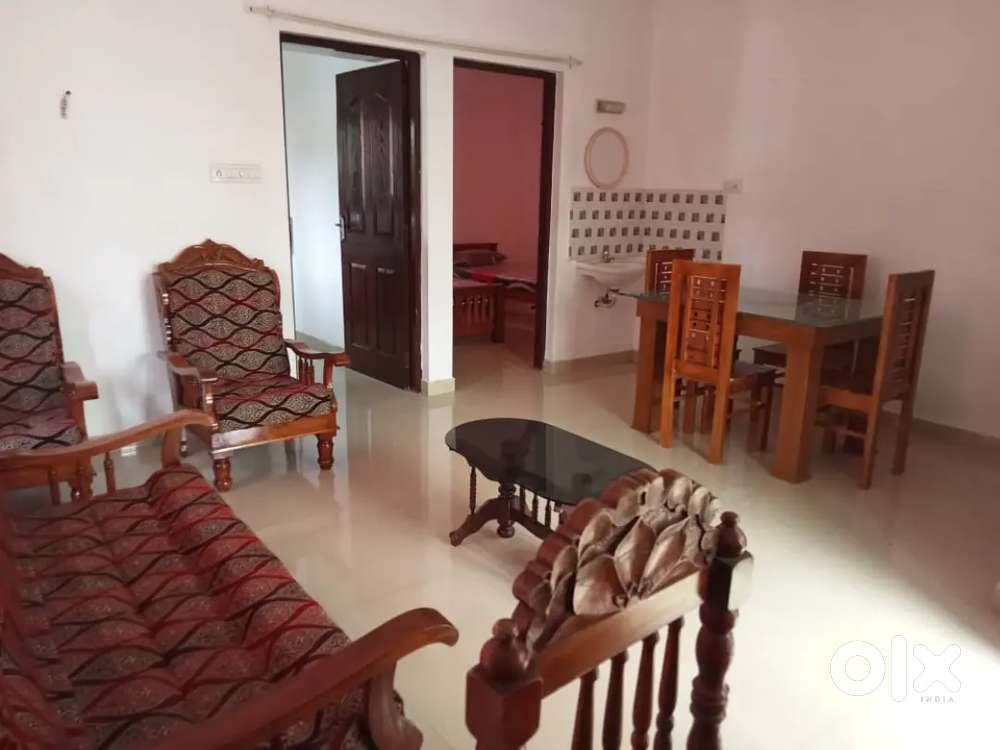 FOR RENT IN MARADU