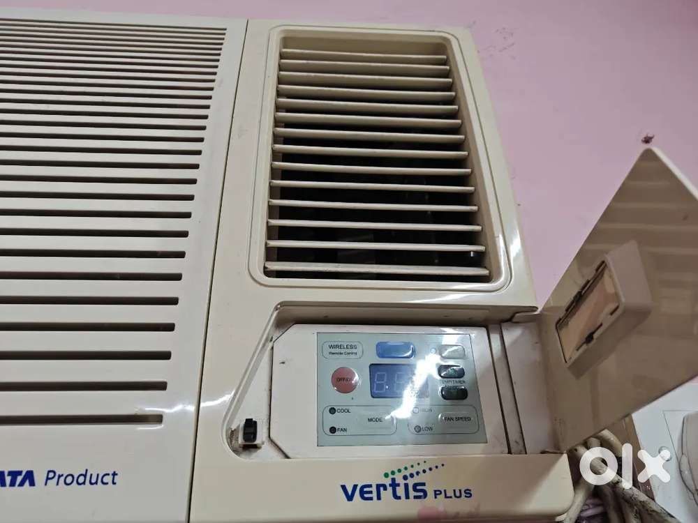 Voltas window AC
