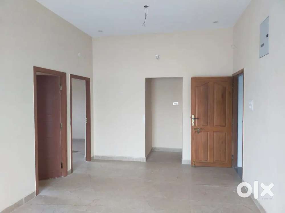 Perungudi New 2 BHK flat at 69 Lakhs. 900 Meters from OMR, walkable.