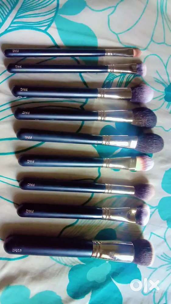 PAC Makeup Brush (original pac brand)