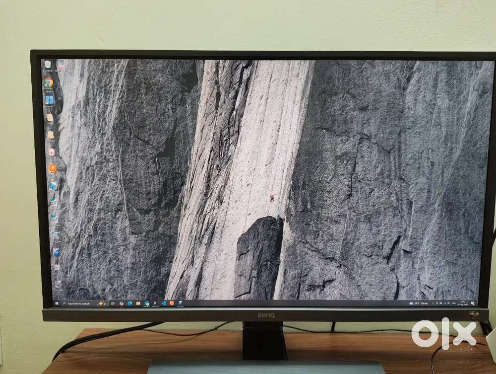 BenQ 32(80cm) inch, EW3270U Series LED Backlight Monitor