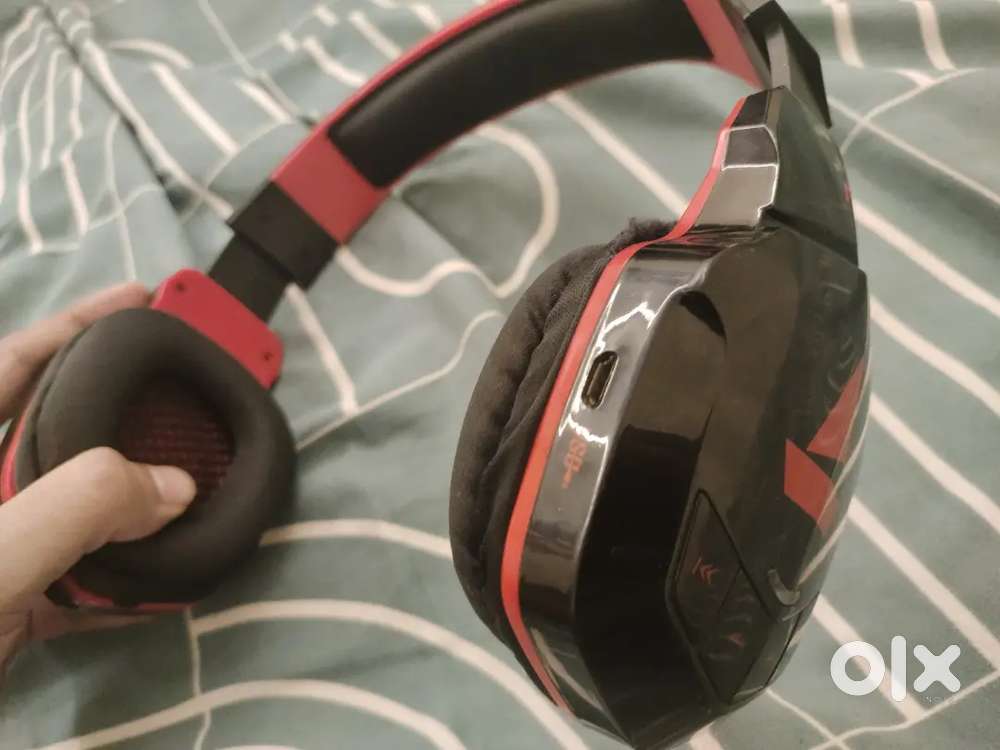 Boat Headphones Rockerz 518