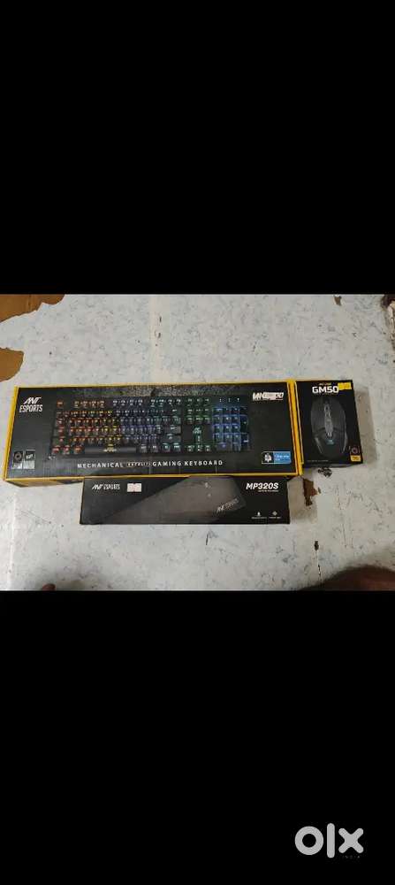 Gaming keyboard mouse and mouse pad set