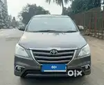 Toyota Innova 2.5 V 8 STR, 2014, Diesel