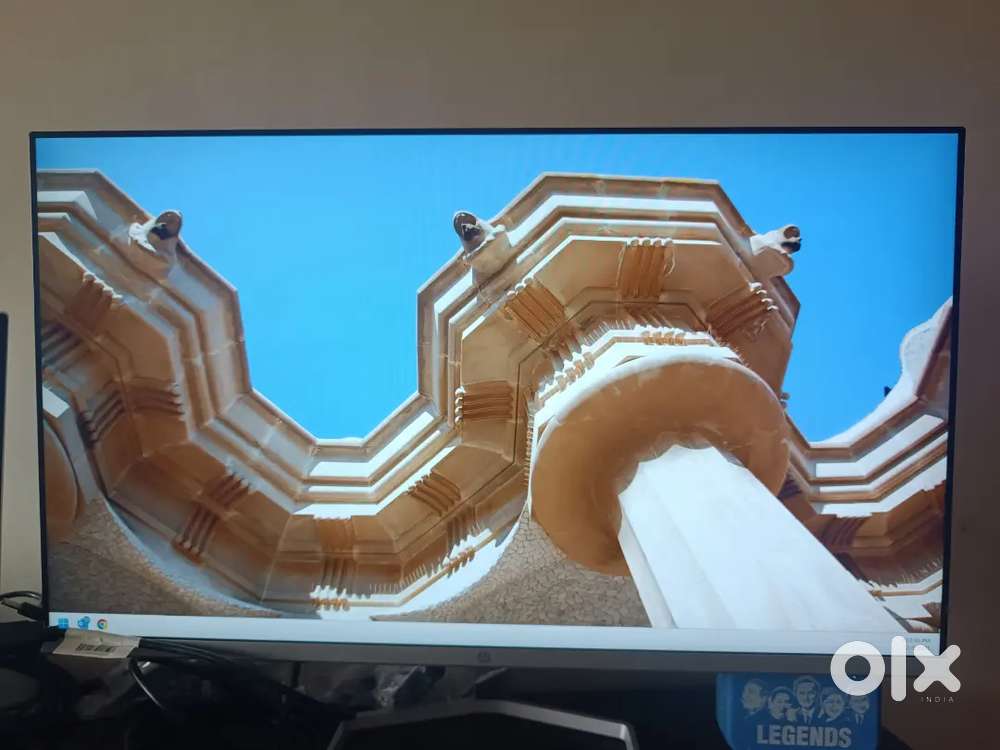 Brand New 27 Inch, HP Monitor