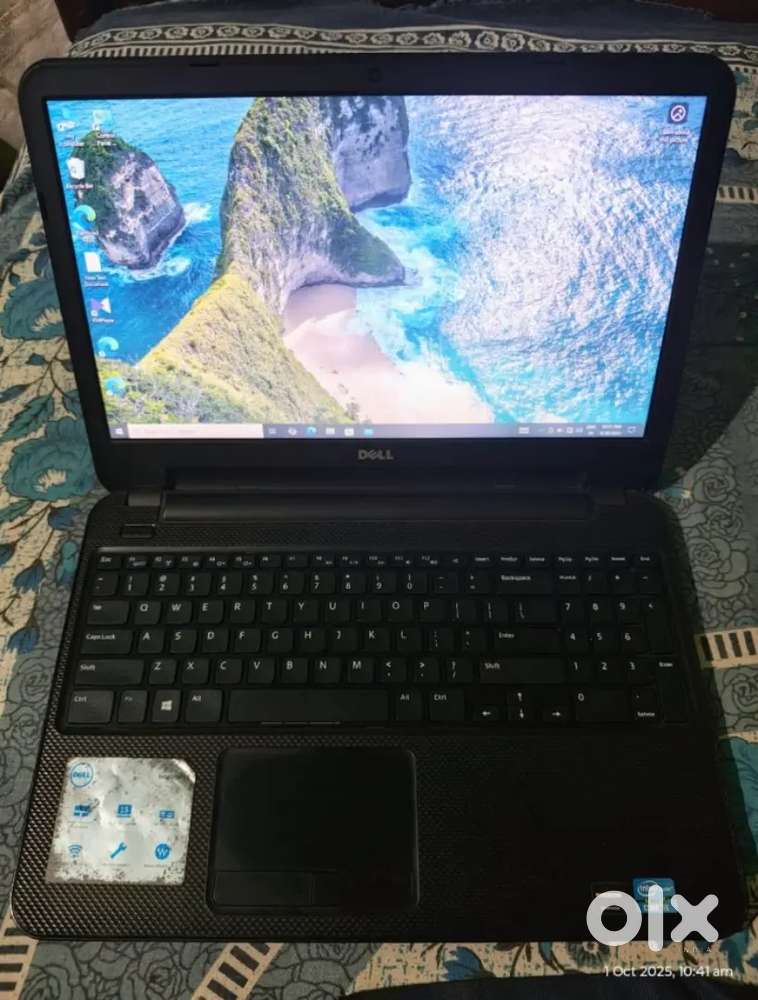 Dell Laptop – Intel i3  1TB HDD   4GB RAM  2GB Graphics