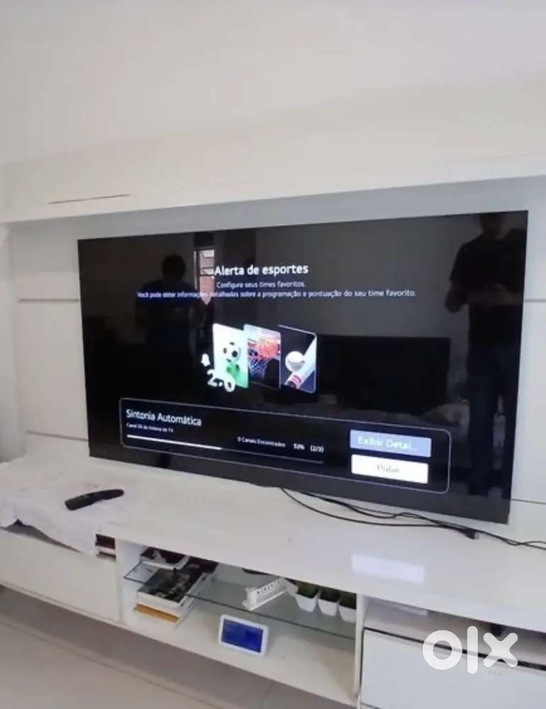 42 Inches Smart LedTv Amazing Sound Warranty All Apps