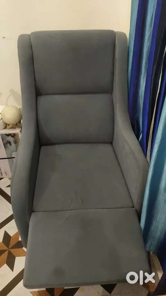 selling a sofa