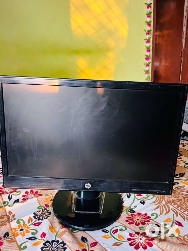 HP monitor all okay condition price km kr luga no tension