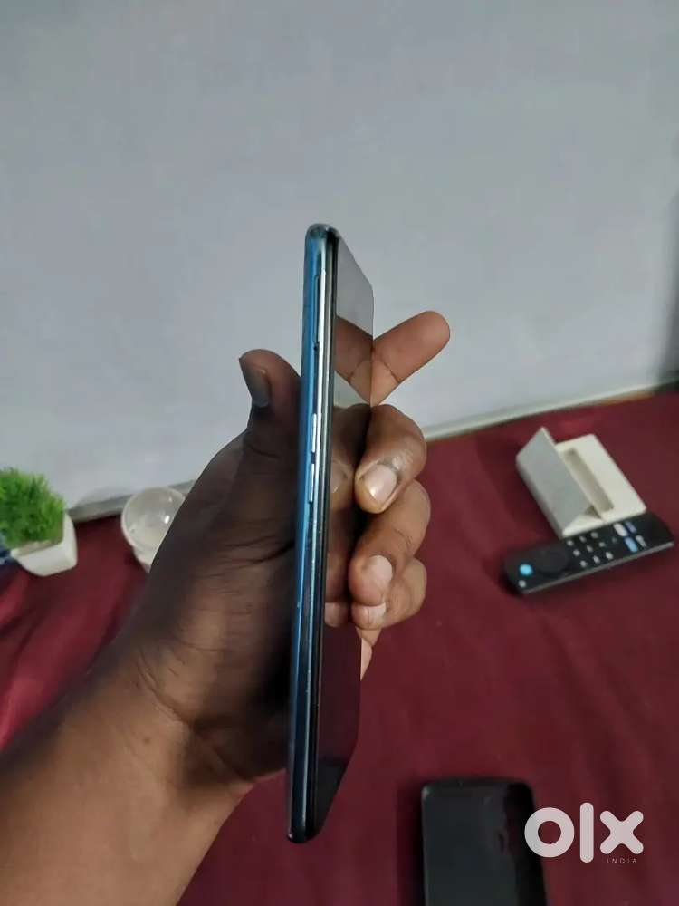 Realme X7 max 5g 8gb/128gb