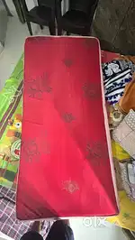 Mattress in good condition ..pair just 2000 rs.