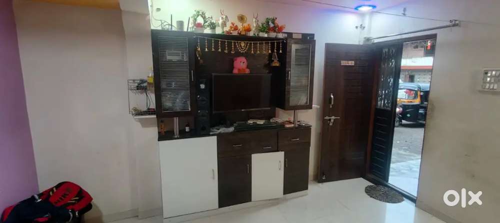 Reddy to move full furnished & best price