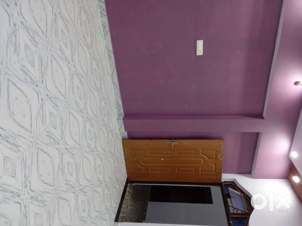 Room on rent