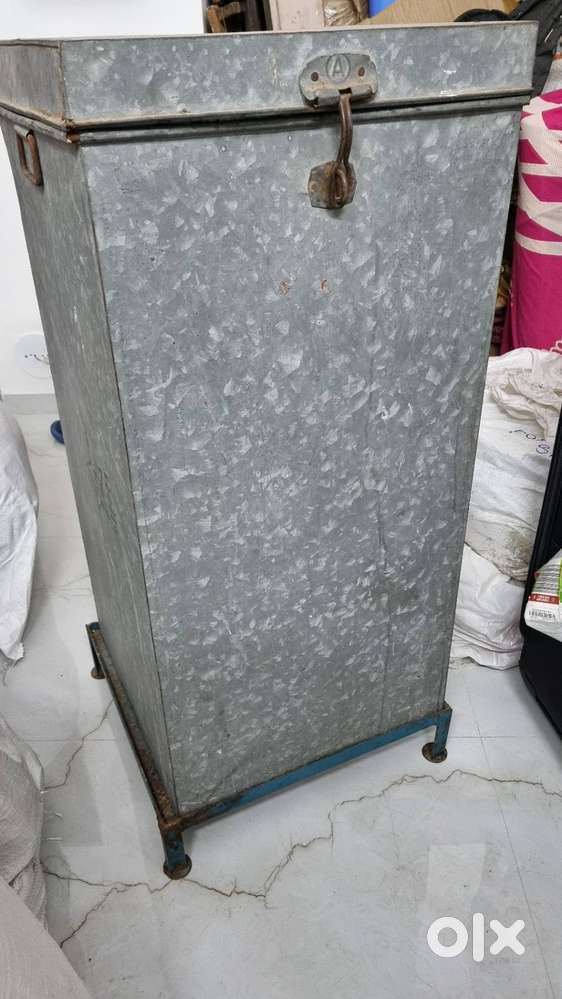 Galvanized metal storage tank container x 2