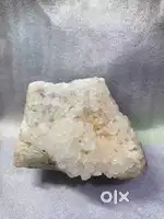 Natural White Cristal (Quartz ).