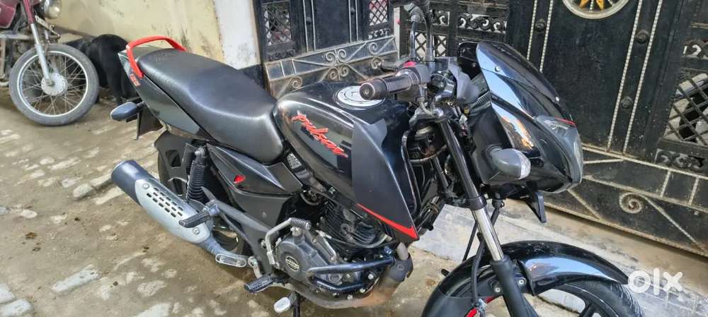 Bajaj pulser 125 cc disk break