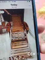 NEWlY  WOODEN EASY CHAIR
